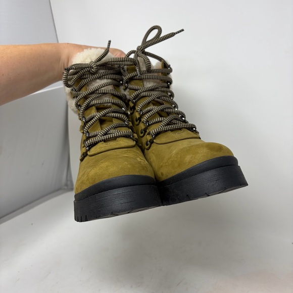 M Gemi Adele Shearling Bootie Size 39 or US 8.5 - Picture 7 of 12